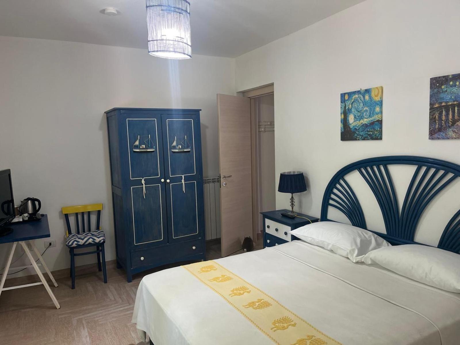 Filoxenia Di Umberto Guest House Sassari Ngoại thất bức ảnh
